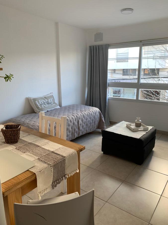 Dto Nuevo Barrio Universitario II , Wifi Y Cochera-Check In Express-Pet Friendly Bahia Blanca Luaran gambar