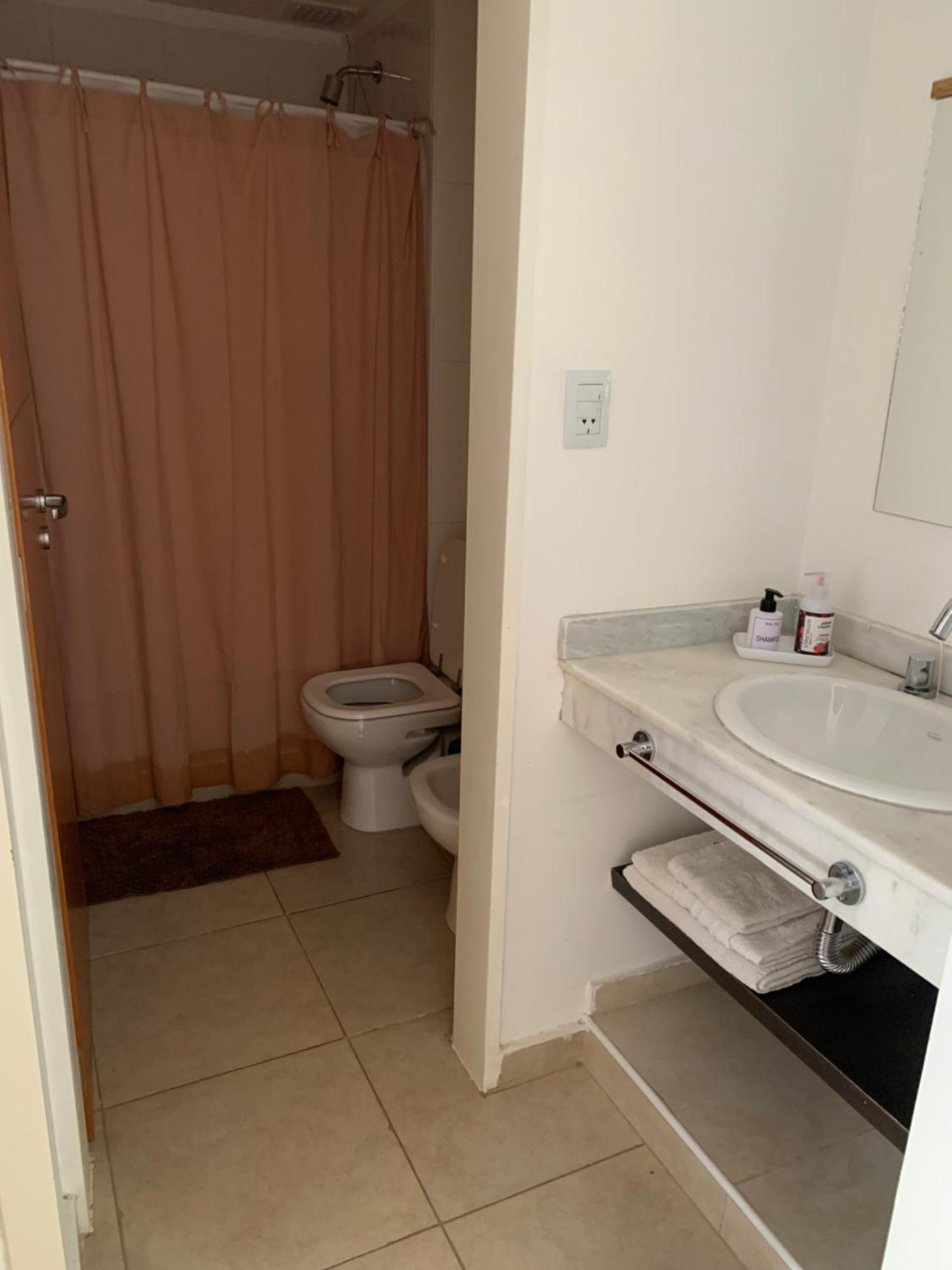 Dto Nuevo Barrio Universitario II , Wifi Y Cochera-Check In Express-Pet Friendly Bahia Blanca Luaran gambar